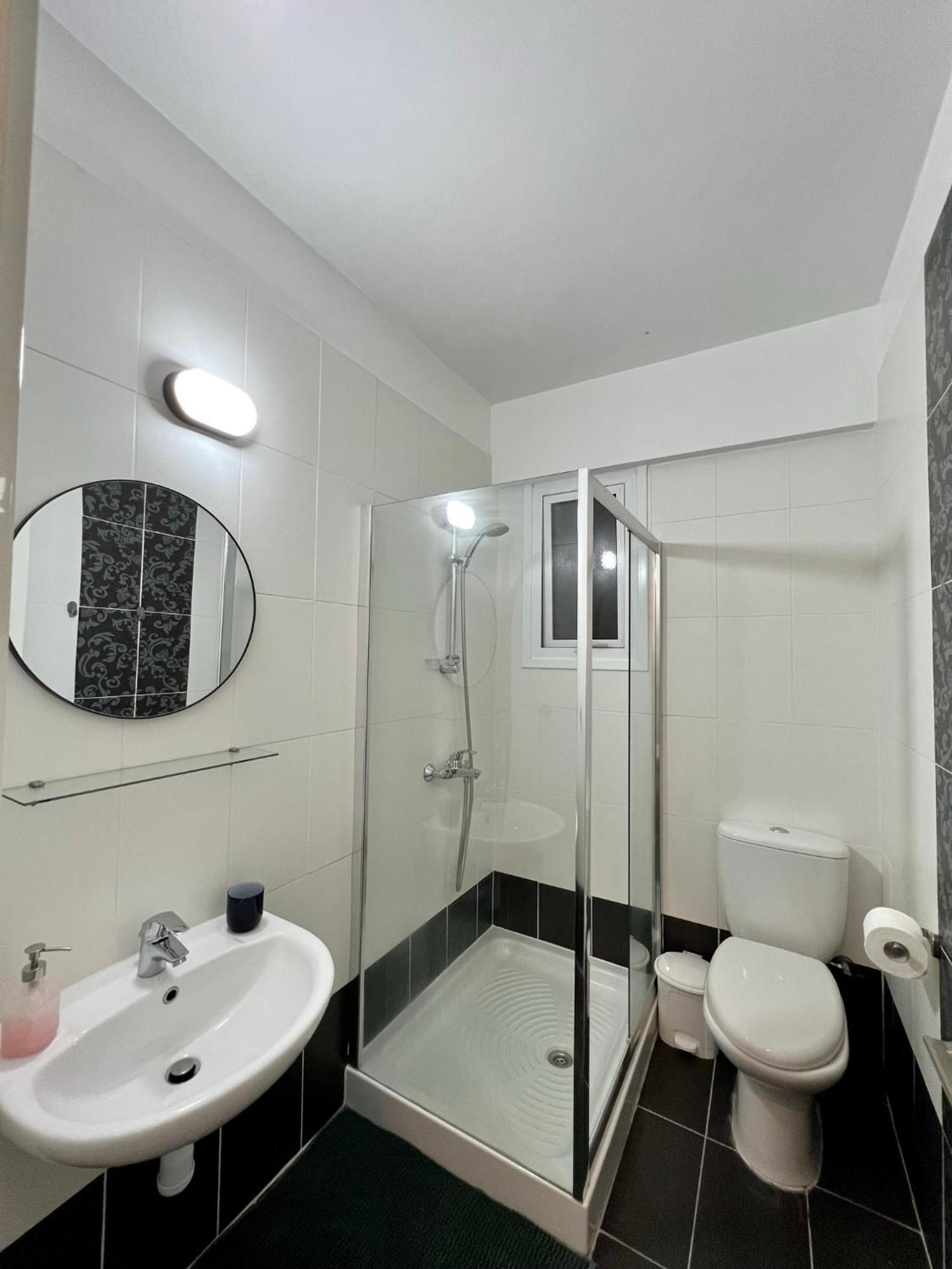 Fat Cow Apartments لارنكا المظهر الخارجي الصورة
