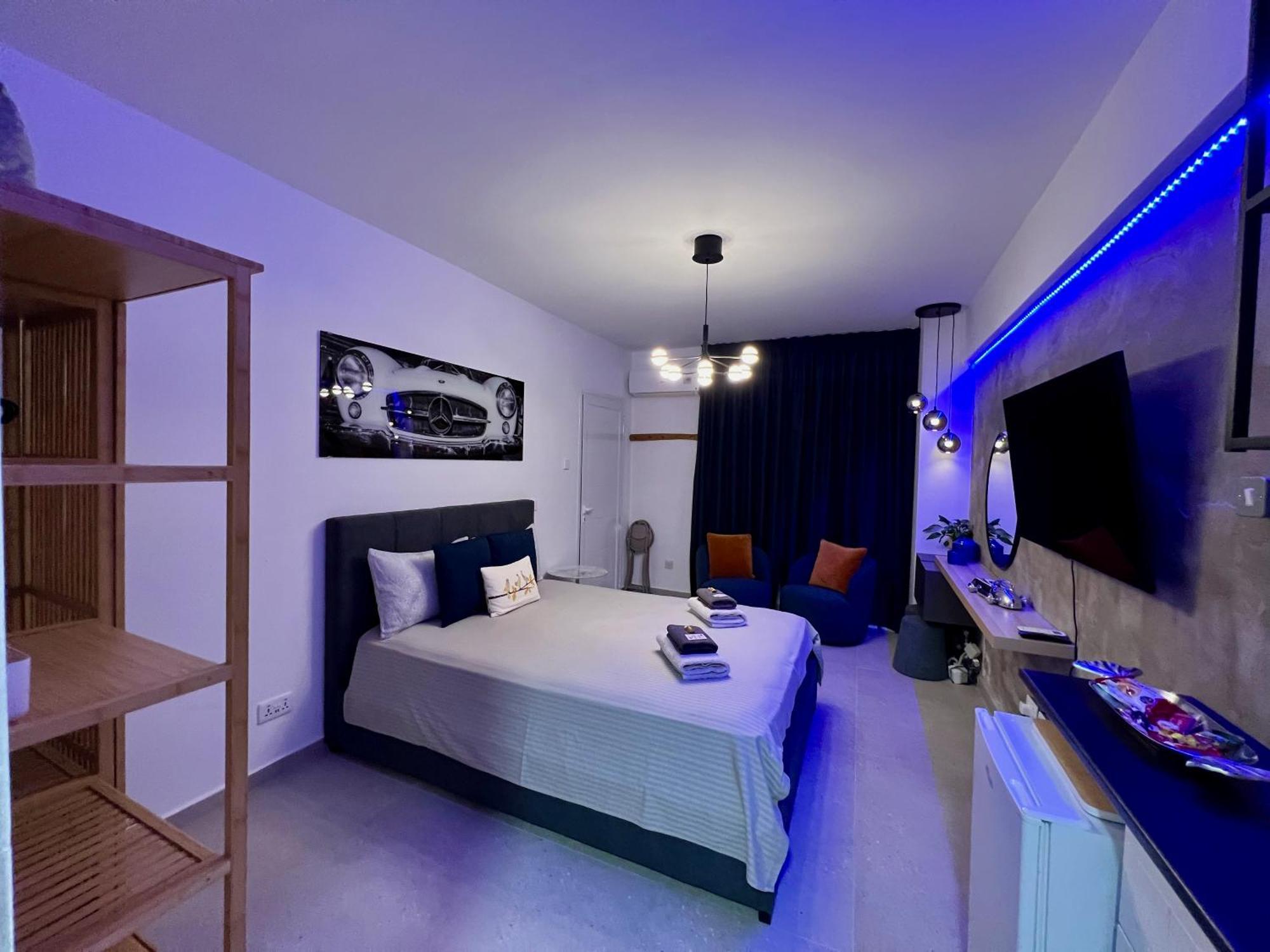 Fat Cow Apartments لارنكا المظهر الخارجي الصورة
