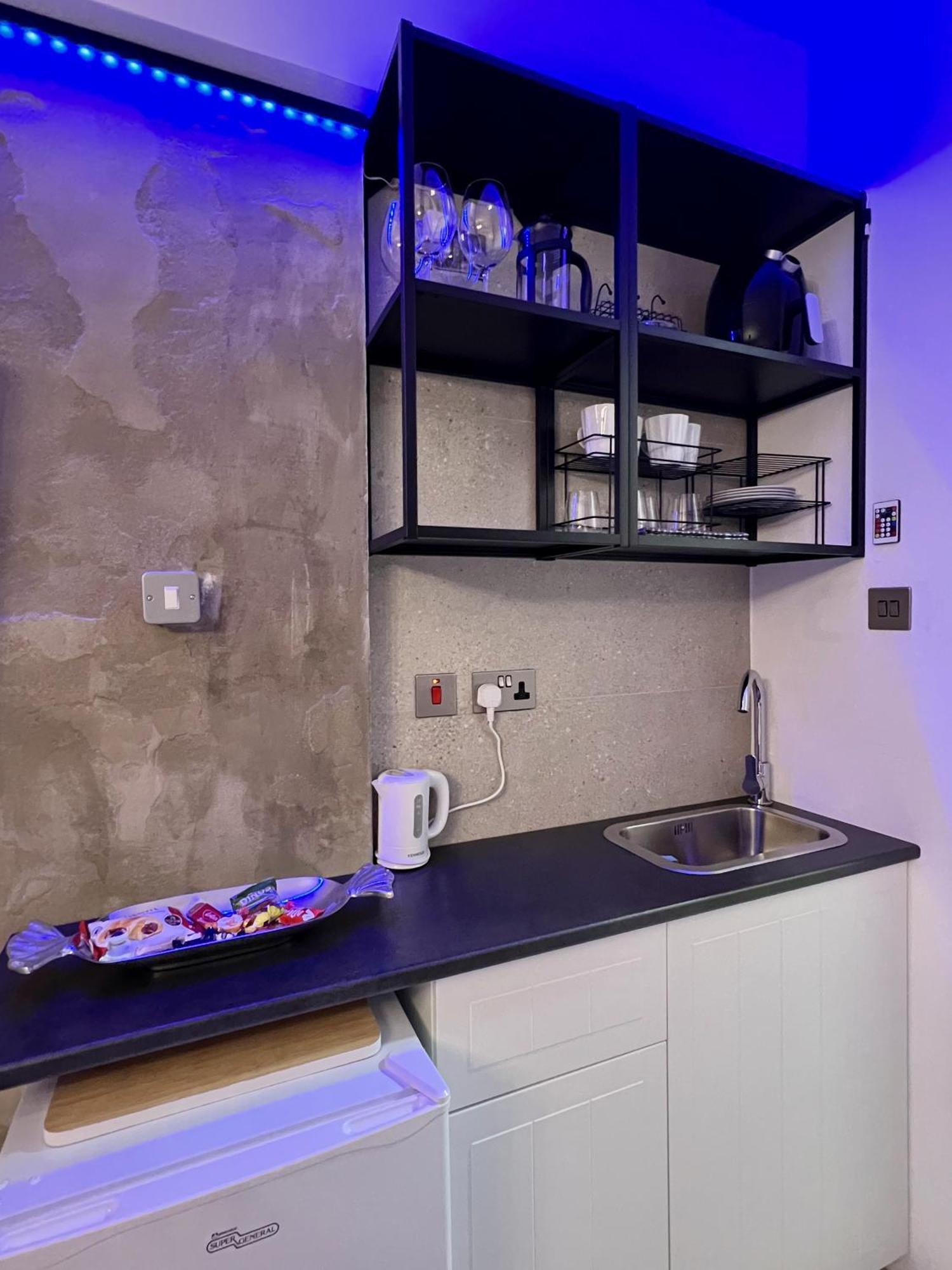 Fat Cow Apartments لارنكا المظهر الخارجي الصورة